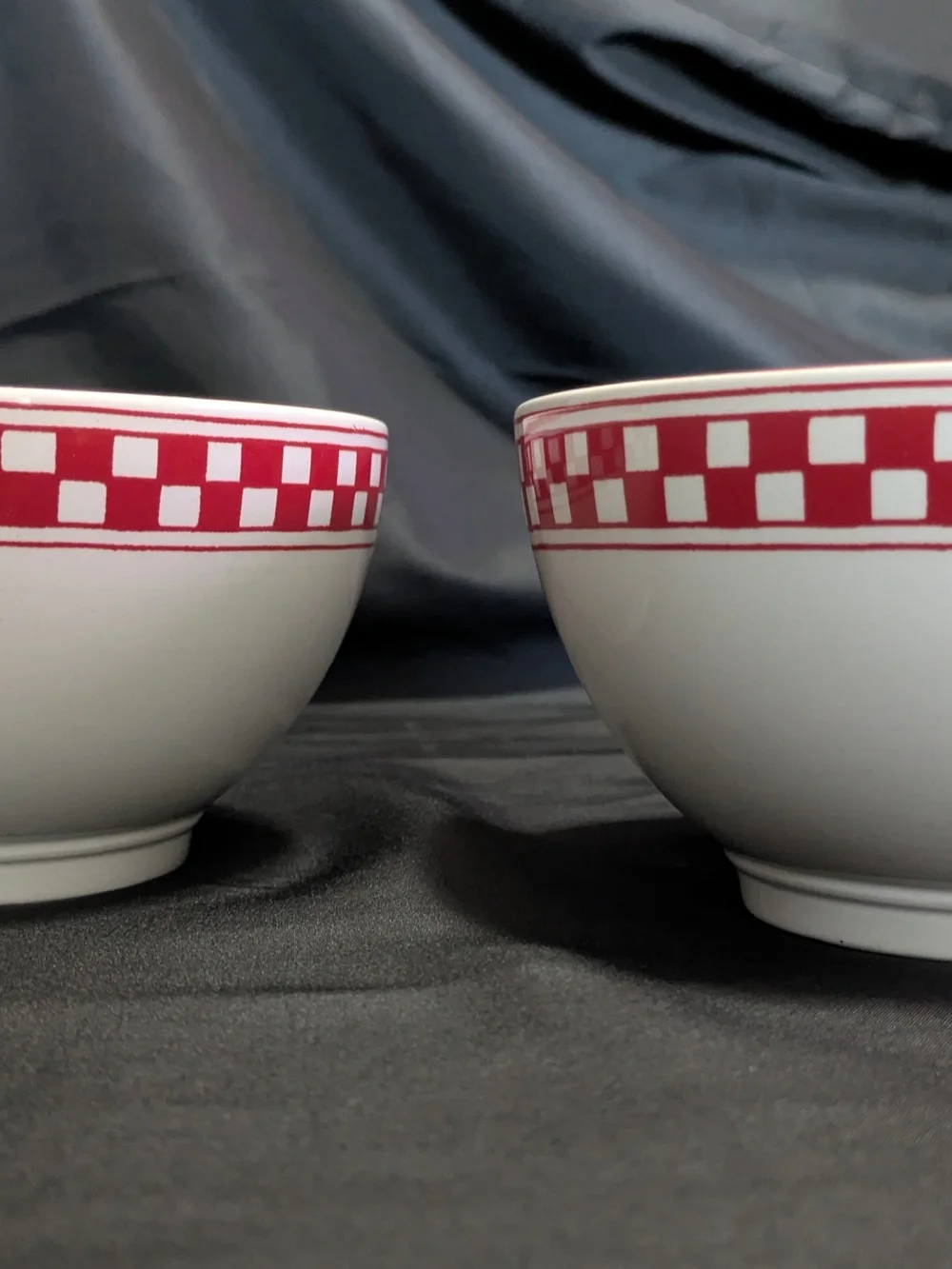 Red Checkered Bowls Farmhouse Country Diner Stoneware General Store Set Of 2